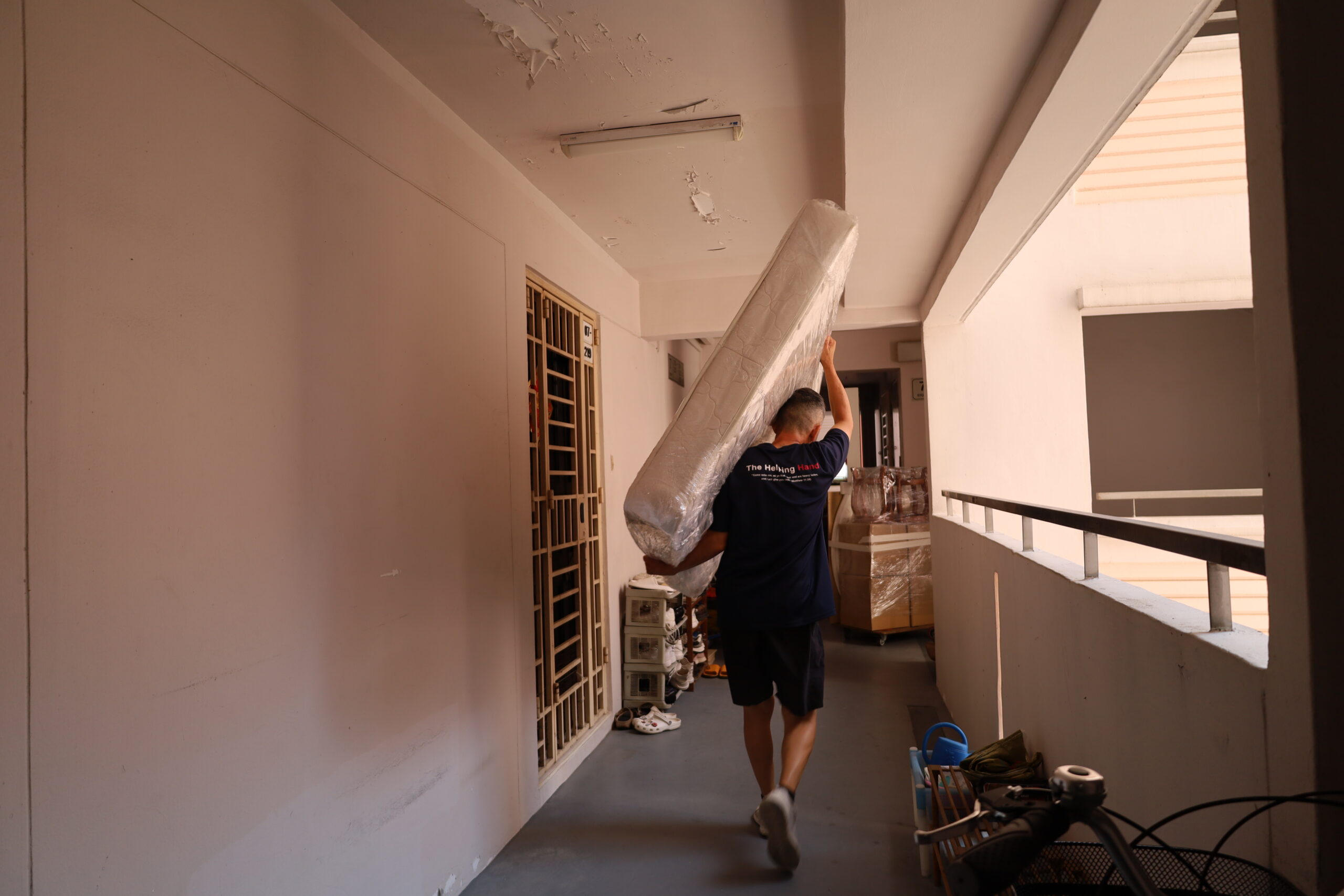 helping hand moving